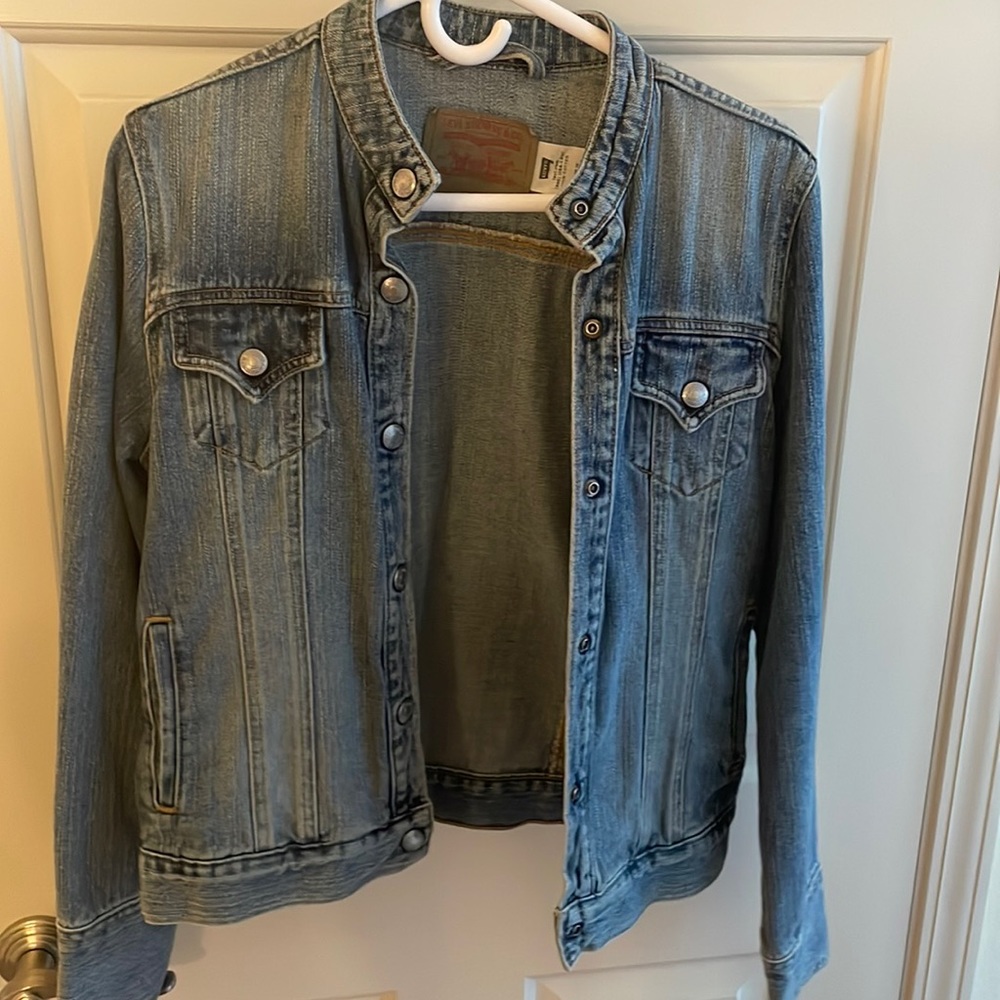 Oversized Levi’s Denim Jean Jacket